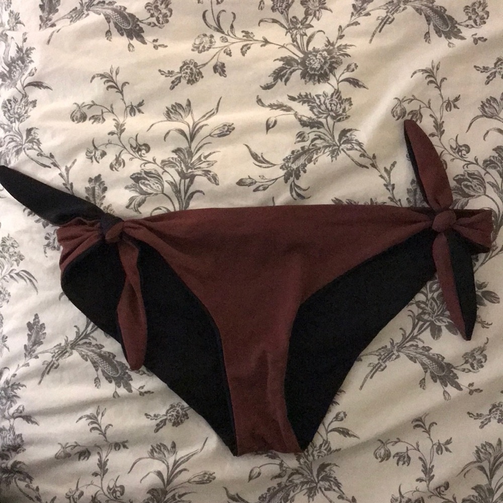 Solid&Striped The Jane Bottom - image 1